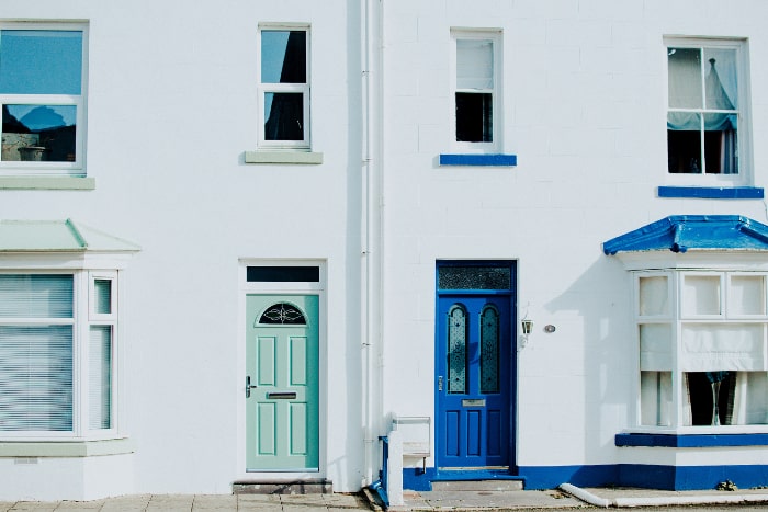 blauwe deur